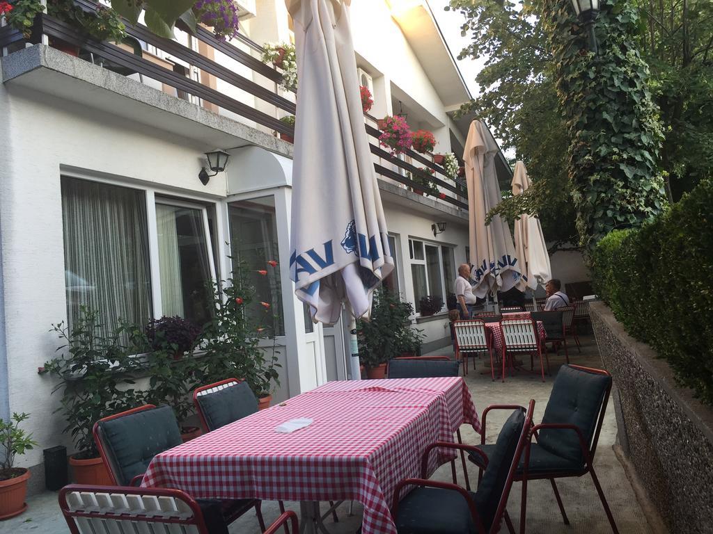 Guest House Major Aranđelovac Exteriér fotografie