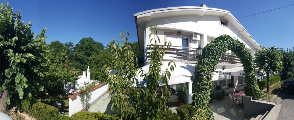 Guest House Major Aranđelovac Exteriér fotografie